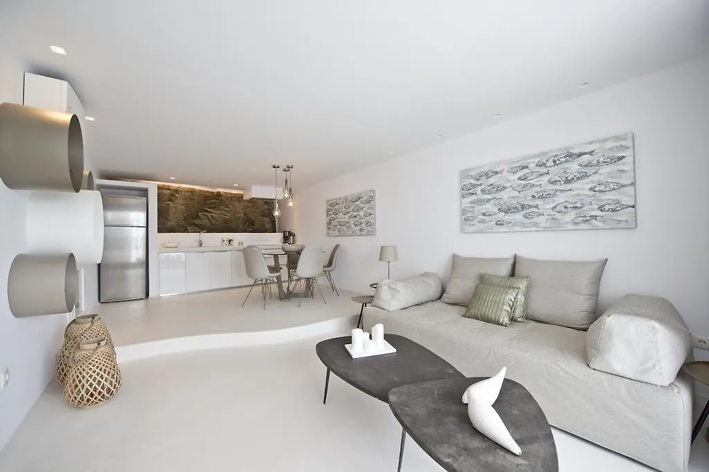 Diles Villas & Suites Mykonos Tourlos