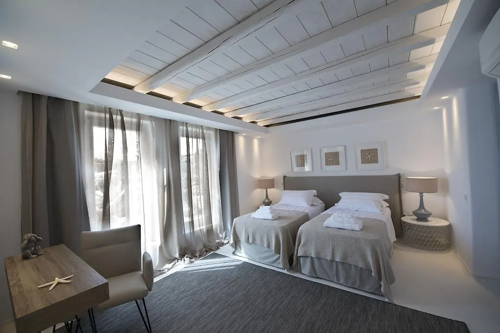 Diles Villas & Suites Mykonos Tourlos