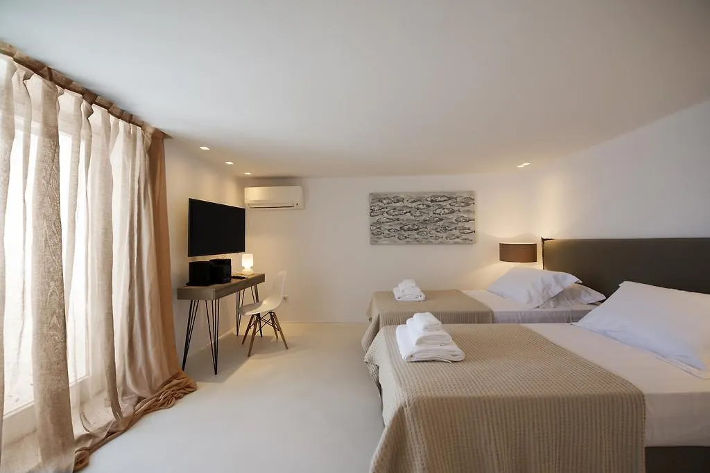 Diles Villas & Suites Mykonos Tourlos 0*,  Grecja