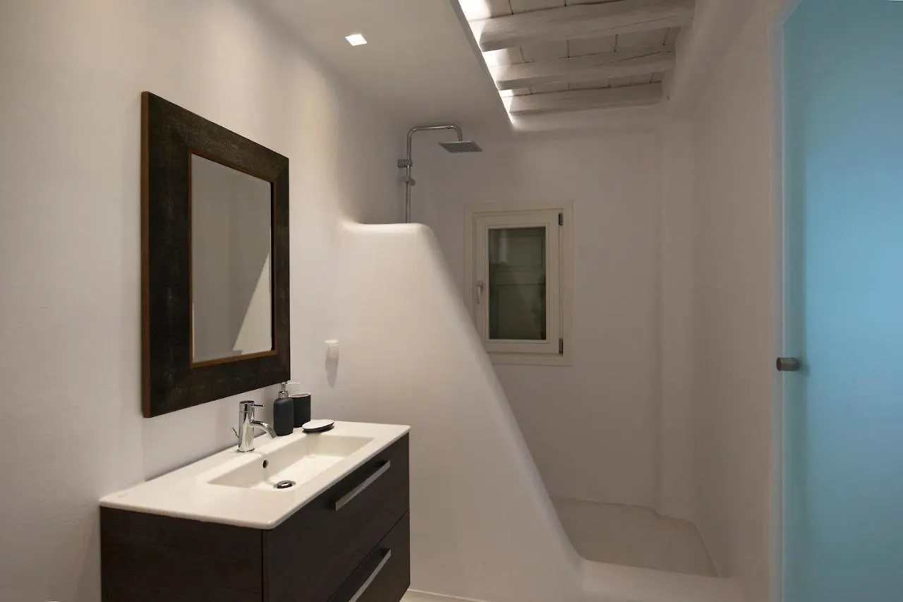 Diles Villas & Suites Mykonos Tourlos