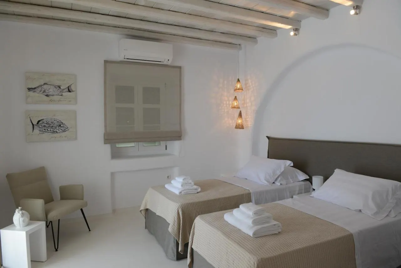 Diles Villas & Suites Mykonos Tourlos