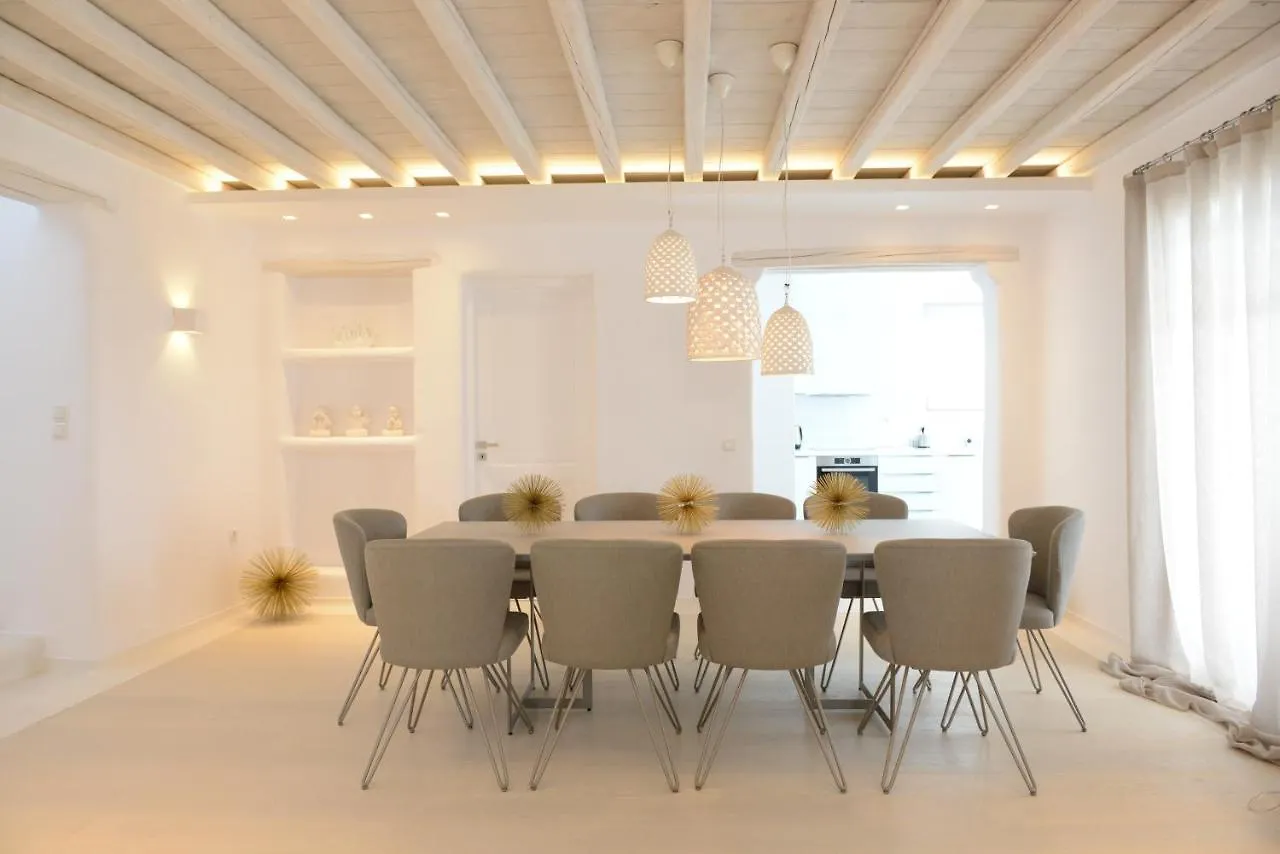 Diles Villas & Suites Mykonos Tourlos
