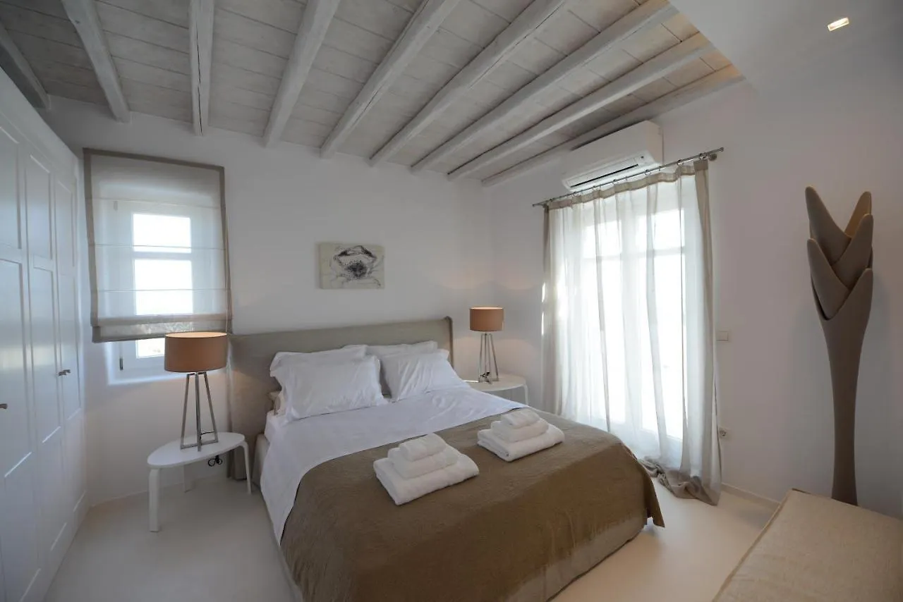 Diles Villas & Suites Mykonos Tourlos
