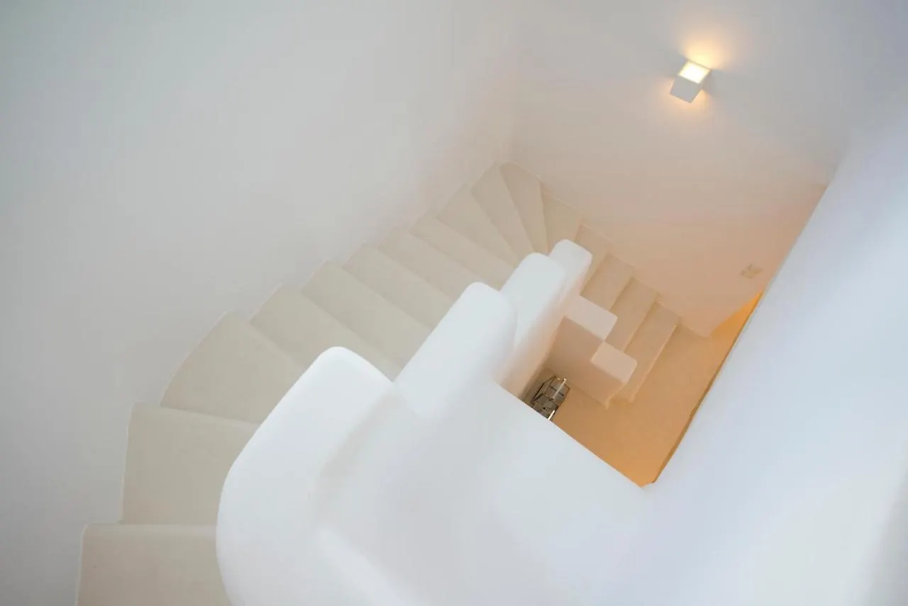 Diles Villas & Suites Mykonos Tourlos